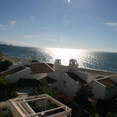 Bahia Dorada Apartment Estepona